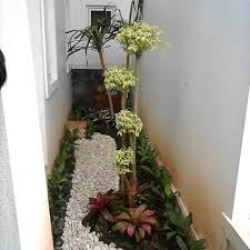 Model taman seperti ini cukup populer digunakan dalam berbagai desain rumah minimalis kontemporer. Jual Pembuatan Taman Rumah Minimalis Murah Tukang Taman Jabodetabek Kab Bogor Plant Store Tokopedia