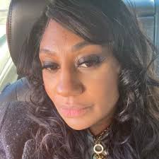 Justa M. Widgins (@justalibgirl)