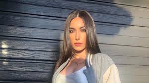 Kurdish Pop Artist Nouri Breaks Mena New Zealand Streaming