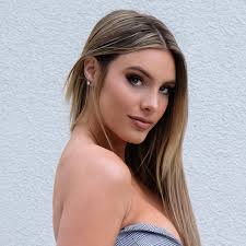June 25, 1996) is a venezuelan youtuber and is part of the shots studios family along with singers alesso and anitta, anwar jibawi, hannah stocking, inanna sarkis and rudy mancuso. Lele Pons Nachste Konzert Setliste Tourdaten