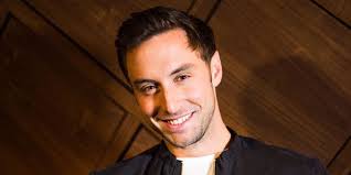 Måns zelmerlöw was born on june 13, 1986 in lund, sweden as måns petter albert zelmerlöw. Mans Zelmerlow I Would Date A Guy