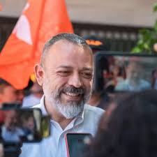 Candidatos 'photoshop' y las sonrisas Colgate