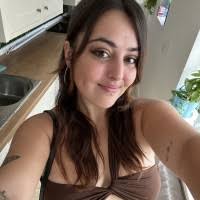 60+ "Lucía" profiles