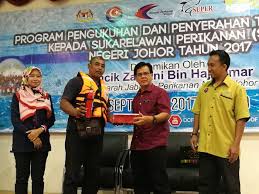 Bangunan dato' muhamad ibrahim munsyi pusat pentadbiran kerajaan negeri johor, kota iskandar, 79000 nusajaya, johor. Nelayan Jual Ke Luar Negara Harga Melonjak
