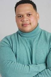 Agent profile for Devon Strauss