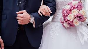 Akad adalah sebuah persetujuan atau kesepakan dari seseorang (penyerah) kepada orang lain (penerima) atas sebuah perbuatan. Prosedur Lafaz Akad Nikah Bakal Pengantin Lelaki Perlu Tahu