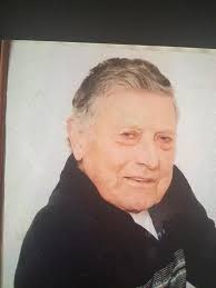 Strange request but does anyone do drawings from pictures and adding people  who have passed onto a wedding picture. Or able to do it digitally