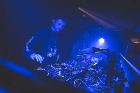 Friday, june 25 + saturday, june 26, 2021 box office hours: Between 2 Djs Detlef And Latmun Insomniac