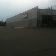 Wondering where to live, what to eat, what to do? Lowe S 115 Foxon Blvd