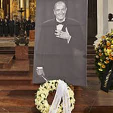 Kollege f lorian david fitz fand besondere worte. Bernd Eichinger Bewegende Trauerfeier Gala De