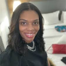 Afua Agyekum's Instagram, Twitter & Facebook