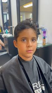 Mauro quería un corte como el de CR7, dos ice tea & ver YouTube videos con  nuestro wifi rápido & gratis🙌🏻✨ Para que nuestros clientes puedan  trabajar, ver series, hacer conferencias… sin dejar de ...