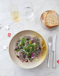 Salade Vegetarienne De Noel Pour 4 Personnes Recettes Elle Recette Salade Vegetarienne Recette Salade