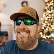 Tim Reeder's Instagram, Twitter & Facebook