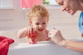 My little sister loves her ariel doll. Disney The Little Mermaid Bath Toys Ariel Flounder And Sebastian Bath Squirter Toys 3 Pack Walmart Com Walmart Com