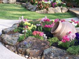 72 Beauty Front Yard Rock Garden Landscaping Ideas Rock Garden Design Rock Garden Landscaping With Rocks