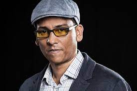 Xavier naidoo seltsamer junge lyrics & video : Artist Xavier Naidoo Highresaudio