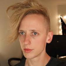 Kyle Halvorson's Instagram, Twitter & Facebook