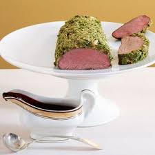Hirschfilet Mit Krauterkruste Und Schokosauce Rezept Hirschfilet Schokosauce Rezepte