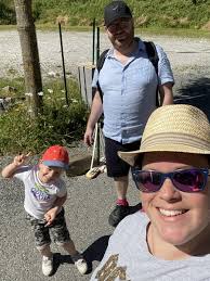 Amandine MEYER, 42 ans (NÎMES, NIMES)