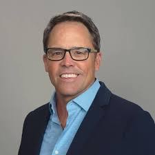 Bart Anderson's Instagram, Twitter & Facebook