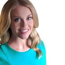 Kayla Ayres's Instagram, Twitter & Facebook