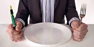 5 Tips On Handling A Food Critic | Waterproof Menu