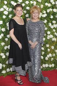 Bette midler, 69, strikes a pose with. Bette Midler S Daughter Looks Just Like Her Oversixty