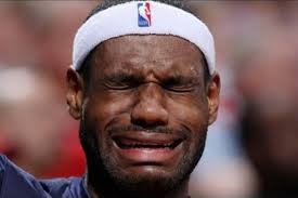 Comparing Lebron James and Michael Jordan eras in basketball