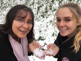 About — Manifest With Anna