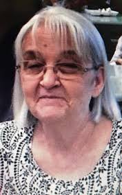 She was the sweetest ever! Completely calm around a huge fan falling apart  in front of her lol