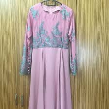 Mengembangkan pola pemplum ke princess cut jubah dn plus gg buaya assalamualaikummm. Princess Cut Jubah Dress Sweet Pink Belacan Muslimah Fashion On Carousell