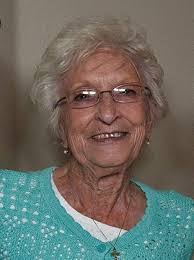 Debra Rees's Instagram, Twitter & Facebook