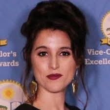 Mari Mitchell's Instagram, Twitter & Facebook