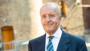 Advocaat theo hiddema gaat de tweede kamer in voor zijn partij forum voor democratie. Na Thierry Baudet Verlaat Ook Theo Hiddema Forum Voor Democratie Linda Nl