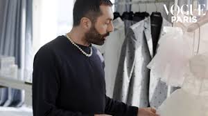 Established in only 2012 and opening its first boutique in paris in may of 2015, études studio is already causing quite the scene on the parisian fashion week runway. Giambattista Valli Presents His New Collection For H M Vogue Paris Youtube