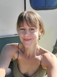 Jackie Claeys's Instagram, Twitter & Facebook