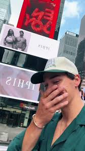 finally got to be here for it!! @IPHIS in times square for the second  time🤩🤎 thank u all sm for ur unconditional support, means the world.