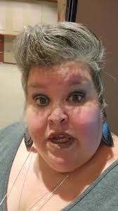 Karen Greeson's Instagram, Twitter & Facebook