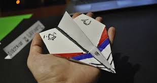 как сделать из бумаги самолет который летает 100 метров How To Make Boomerang Paper Airplane Videotutorial Paper Airplanes How To Make Origami Videos Tutorial