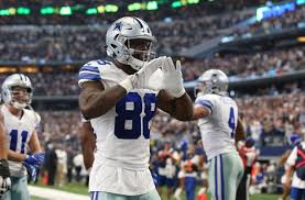 The cowboys give up tons of yards and points, and their offense is pedestrian with quarterback andy dalton playing behind a battered line. Dez Bryant Fights Through Ravens For Second Touchdown Video