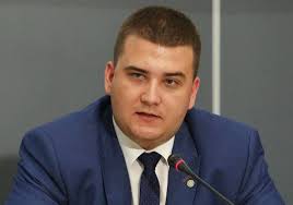 Są pierwsze zdjęcia bartłomieja misiewicza po wyjściu z aresztu. Misiewicz Byly Rzecznik Mon Jest Nie Do Poznania Jak On Sie Zmienil Bartlomiej Misiewicz Schudl Az 43 Kilogramy Zdjecia 25 09 2020 Nto Pl