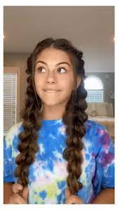 Easy And Cute Hairstyles For Teenage Girls Cool Nails For Teenagers Coolnailsforteenagers Long Hair Styles Hair Styles Cute Simple Hairstyles