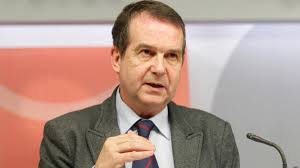 El alcalde de Vigo rechaza una comisión de investigación sobre el accidente  de O Marisquiño