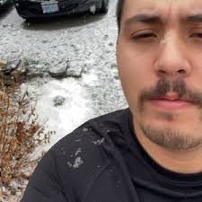 Reyes Cisneros (@zezmotionzlezz)