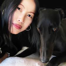 Watch our SgSL Instructors—Andrew, Hina, Hau En, Lisa, and Dave—nail the  "Of Course" trend and showcase the heart of Singapore Sign Language. From  correcting brows to emphasizing facial expressions, they're bringing SgSL