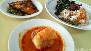 Nasi padang dengan gulai tunjang. Boikot Nasi Padang Karena Bikin Gendut Perlu Nggak Sih