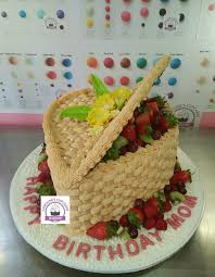 Furūtsu basuketto), sometimes abbreviated furuba or fruba (フルバ), is a japanese manga series written and illustrated by natsuki takaya. Fruit Basket Cream Cake Caroline S Cupcakes Africa