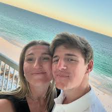 Kristin Webb (@kristin.webb) • Instagram photos and videos