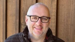 Steven Dart's Instagram, Twitter & Facebook